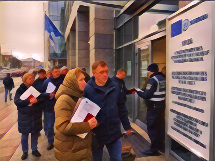 Европа возводит новую политическую стену для россиян